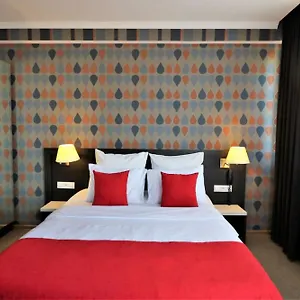 3* מלון East Gate Boutique